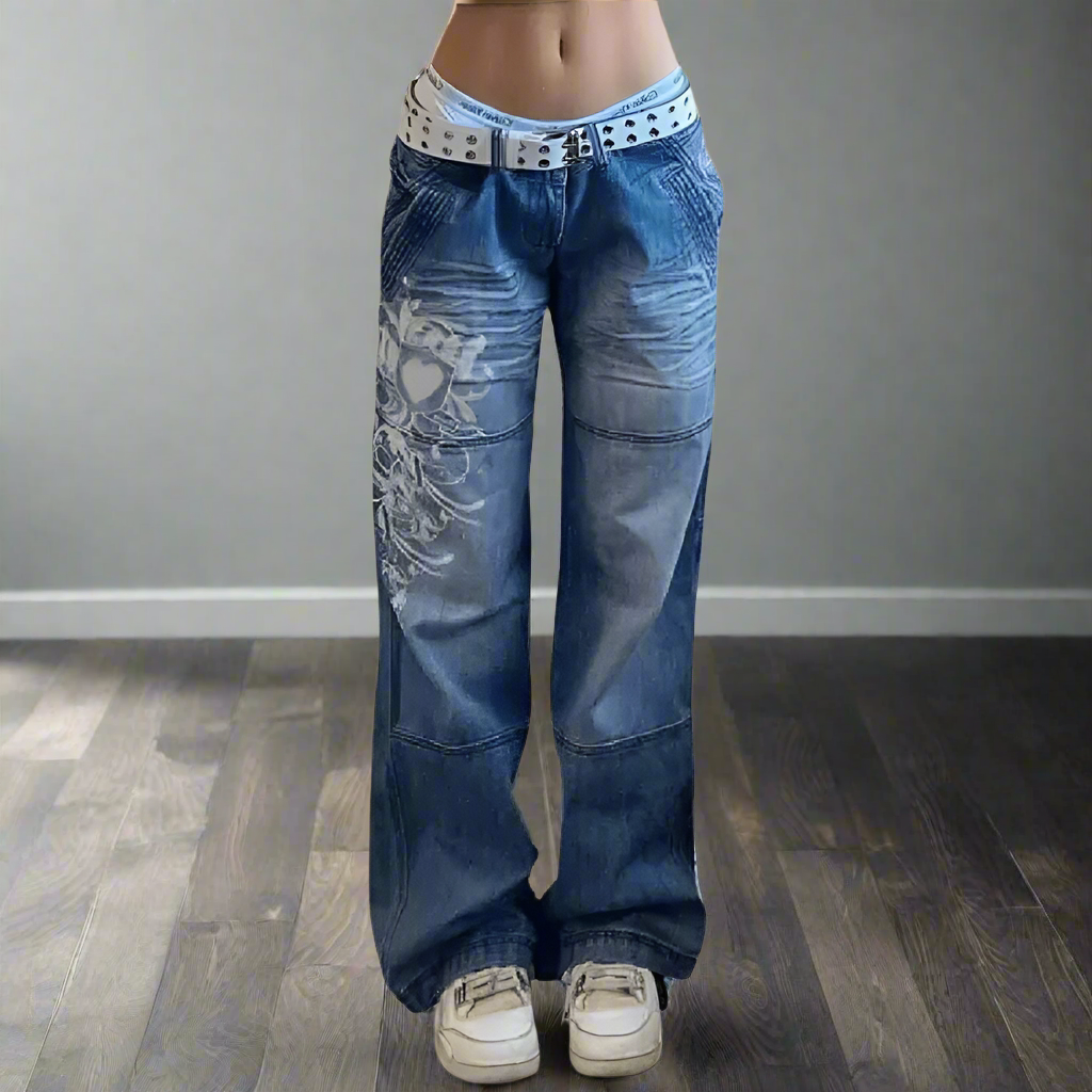 Low Waisted Jeans