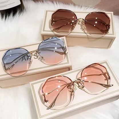 Women's Stylish Rimless Sunglasses With Gradient Lenses