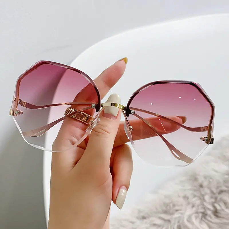 Women's Stylish Rimless Sunglasses With Gradient Lenses