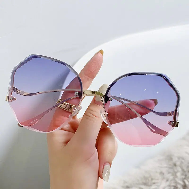 Women's Stylish Rimless Sunglasses With Gradient Lenses